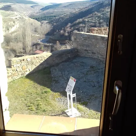 Corral De La Pena Hostel